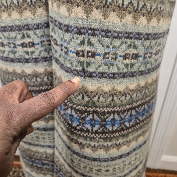 Vintage Talbots 100% Lambswool Fair Isle Toggle-Closure Cardigan Jacket  S - Picture 8 of 9